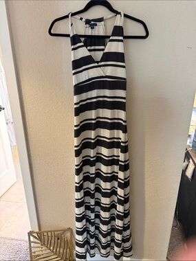 GAP Black and White Striped Maxi Dress - Sleeveless V-Neck